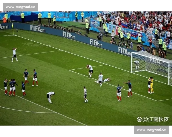 欧洲杯足球赛观赛技巧全攻略 让你轻松掌握比赛精髓与观赛乐趣 - 副本 - 副本 (2)